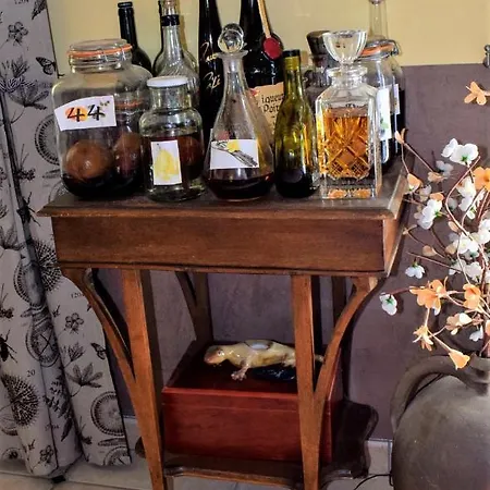 Bed & Breakfast Le Bourg D'aunou, Petit Dejeuner Compris Aunou-sur-Orne