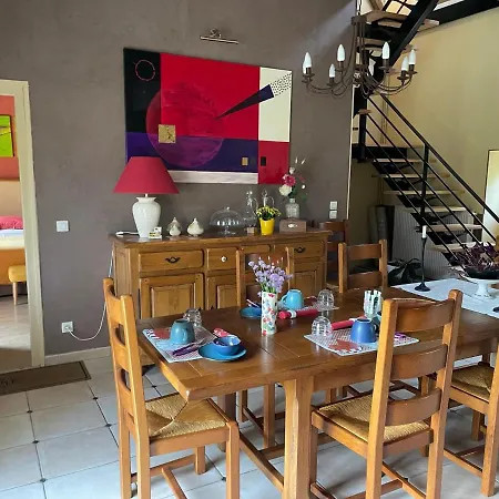 Bed & Breakfast Le Bourg D'aunou, Petit Dejeuner Compris 3*