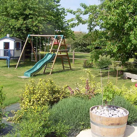 Bed & Breakfast Le Bourg D'aunou, Petit Dejeuner Compris Aunou-sur-Orne