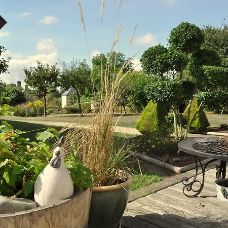 Bed & Breakfast Le Bourg D'aunou, Petit Dejeuner Compris 3*