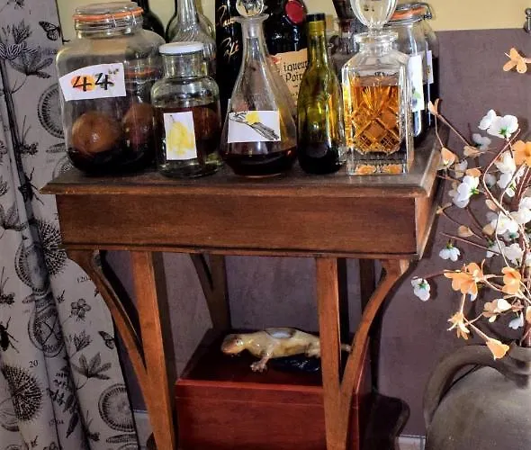 Bed & Breakfast Le Bourg D'aunou, Petit Dejeuner Compris Aunou-sur-Orne