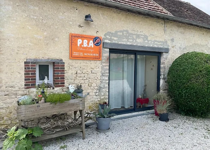 Le Bourg D'aunou, Petit Dejeuner Compris Bed & Breakfast