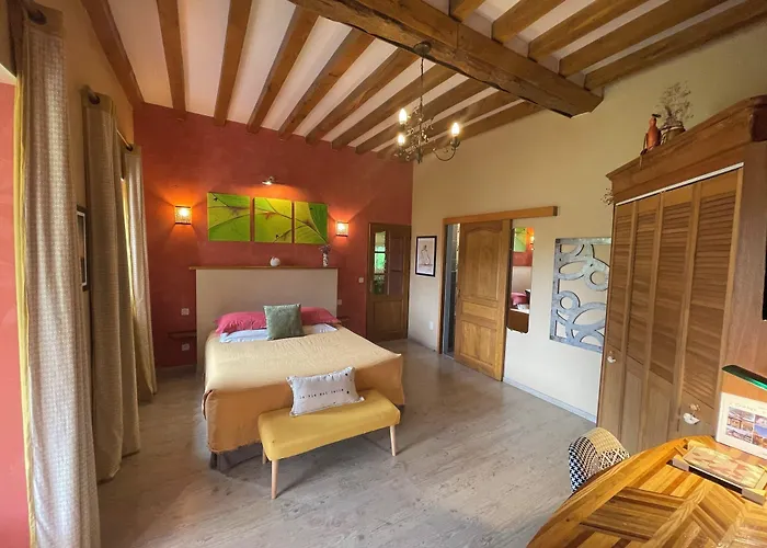 Bed & Breakfast Le Bourg D'aunou, Petit Dejeuner Compris
