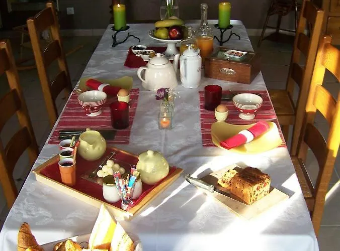 Bed & Breakfast Le Bourg D'aunou, Petit Dejeuner Compris Aunou-sur-Orne